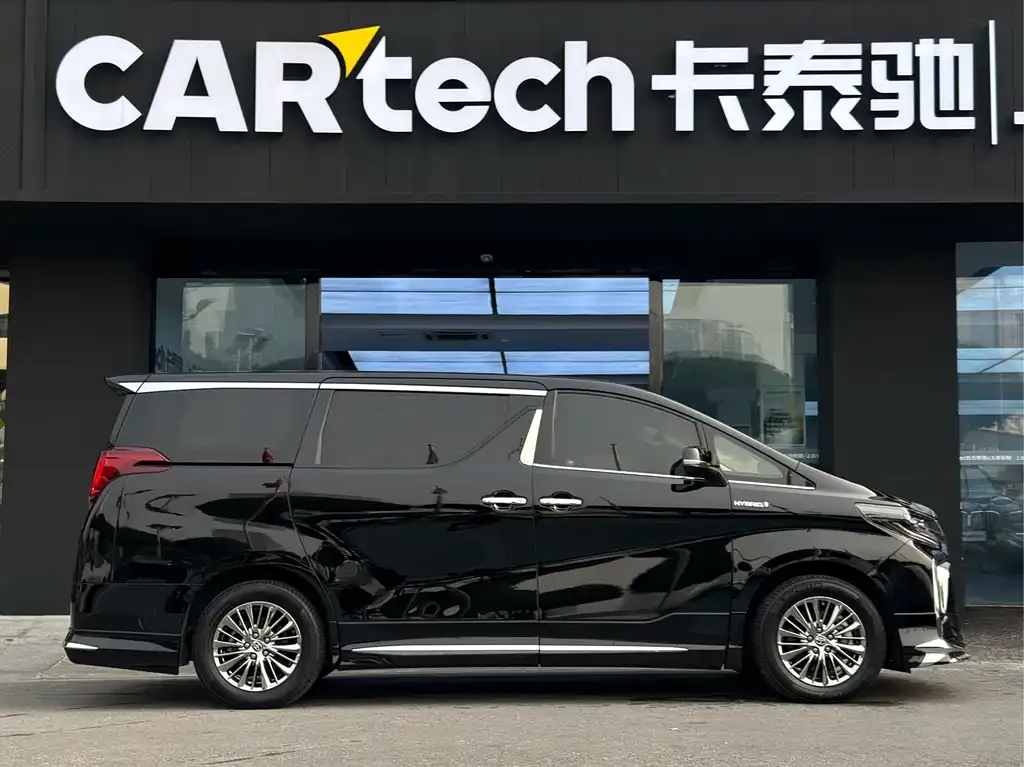 Toyota Alphard 2021 из CN, фото 2