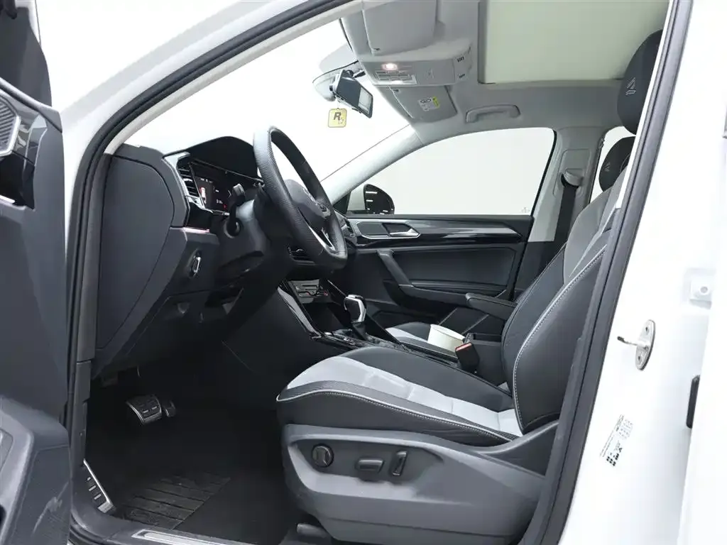 Volkswagen X 2022 из CN, фото 9