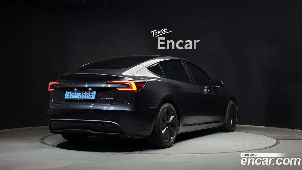 Tesla Model 3 2024 из KR, фото 4