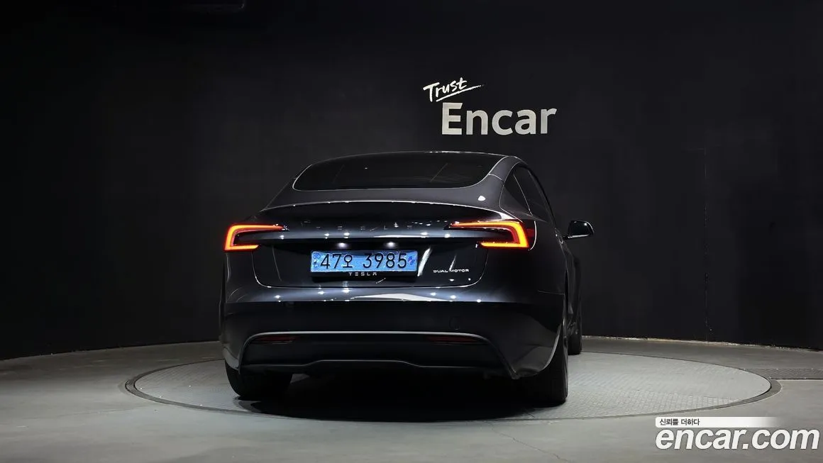 Tesla Model 3 2024 из KR, фото 3