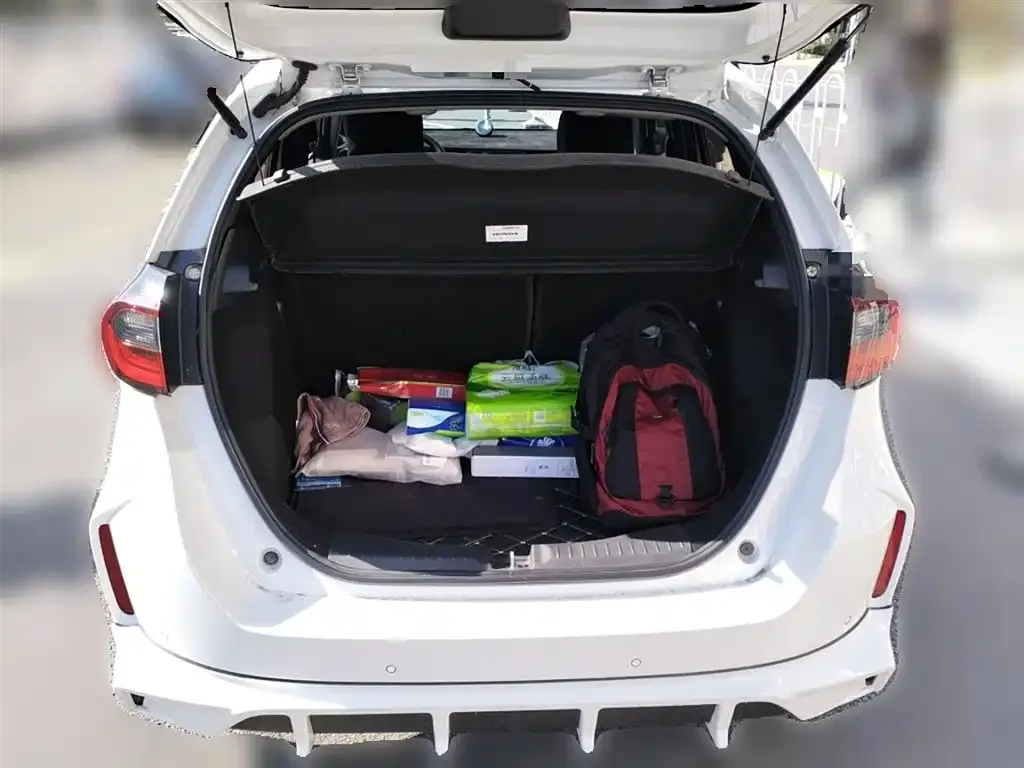 Honda Fit 2023 из CN, фото 10