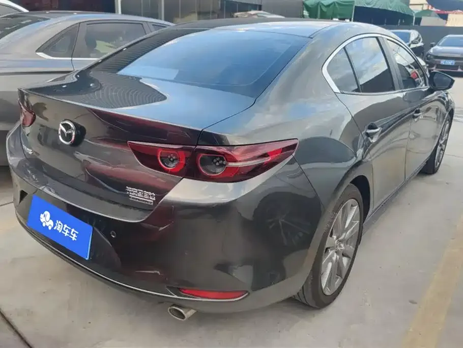 Mazda 3 Axela 2023 из CN, фото 3