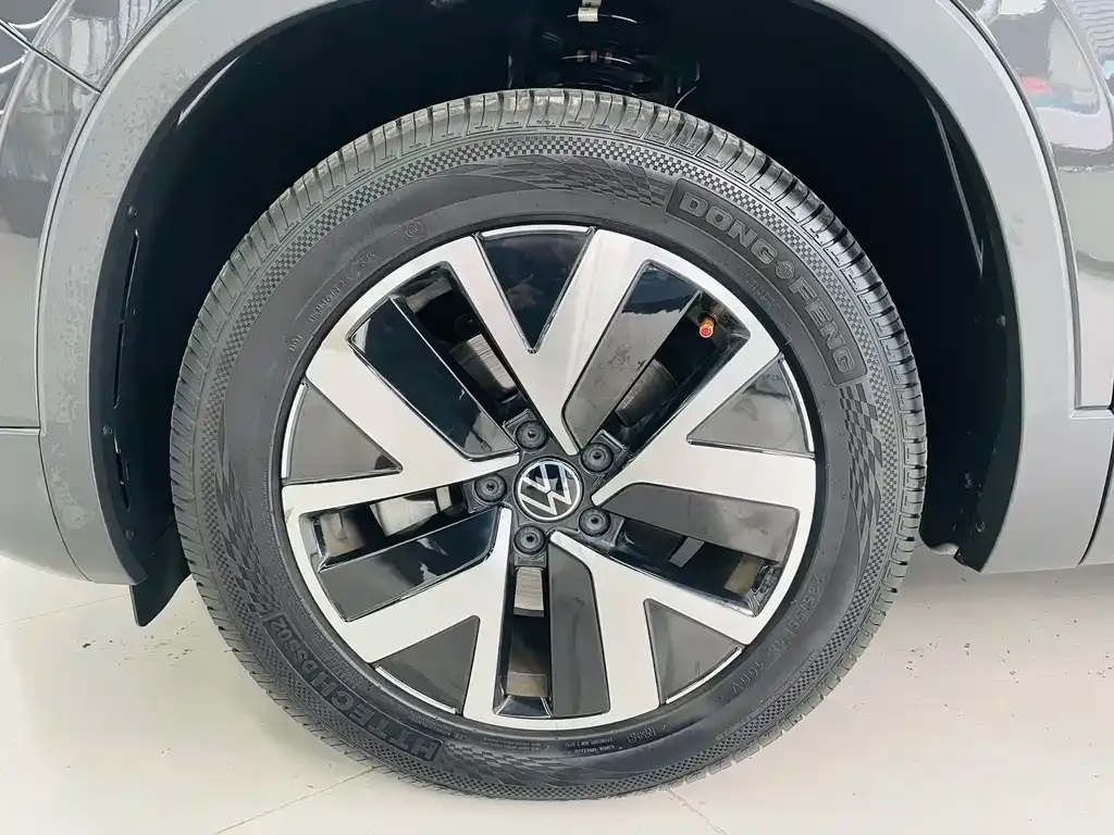 Volkswagen Tayron 2023 из CN, фото 3