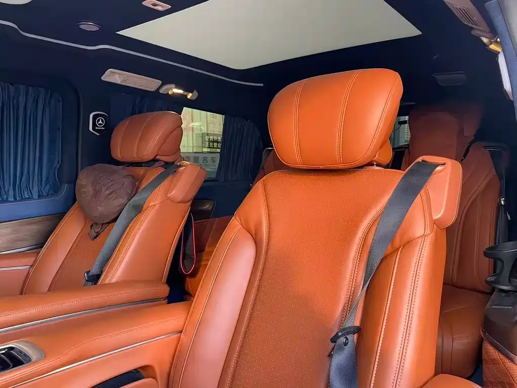 Mercedes-Benz V-Class 2021 из CN, фото 5