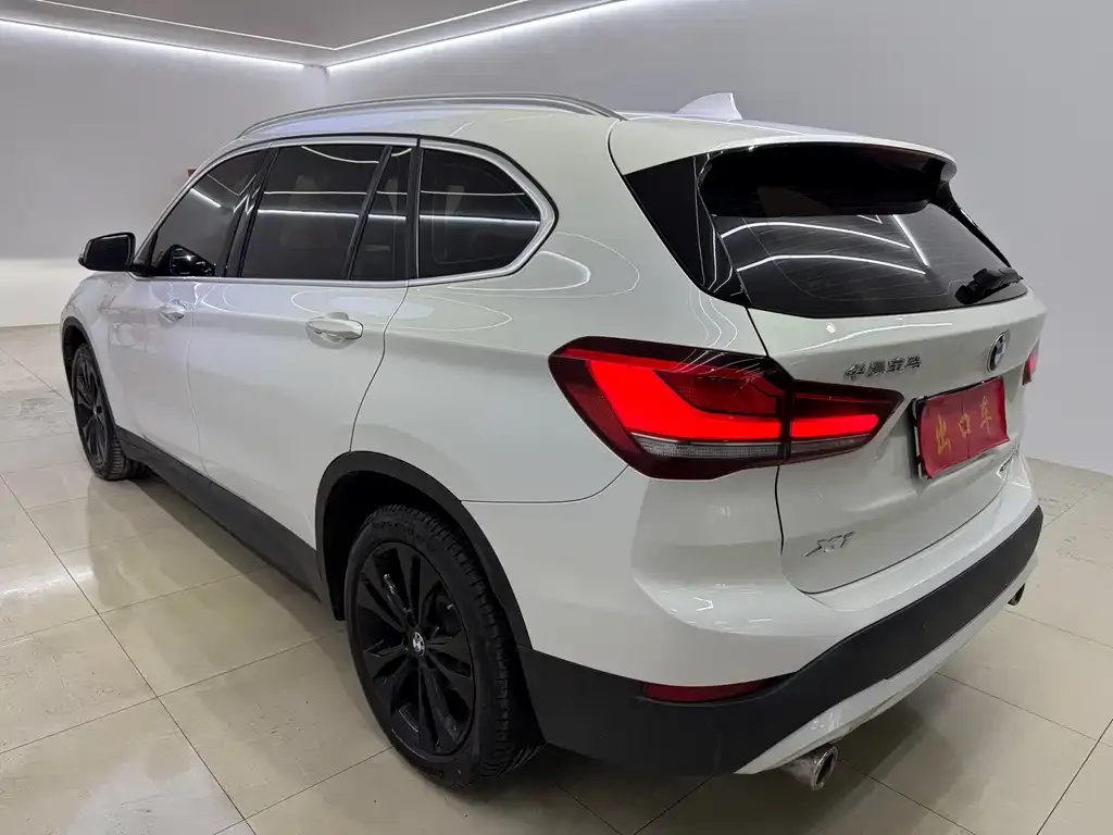BMW X1 — фото 3