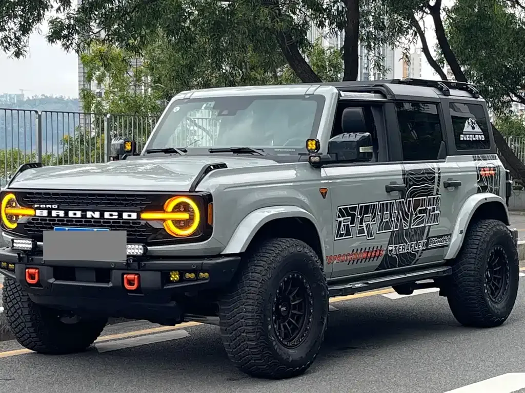 Ford Bronco 2024 из CN, фото 1