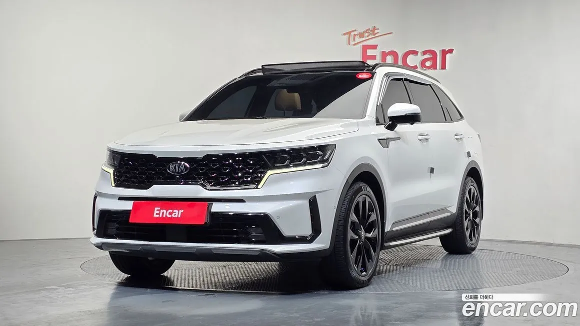 Kia Sorento — фото 1