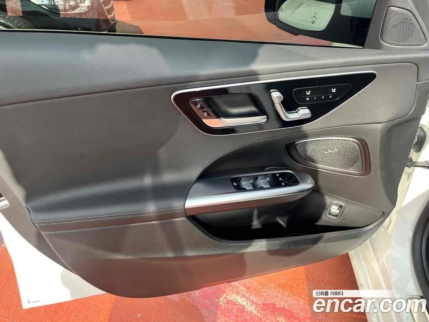 [object Object] C-Class 2024 из KR, фото 5