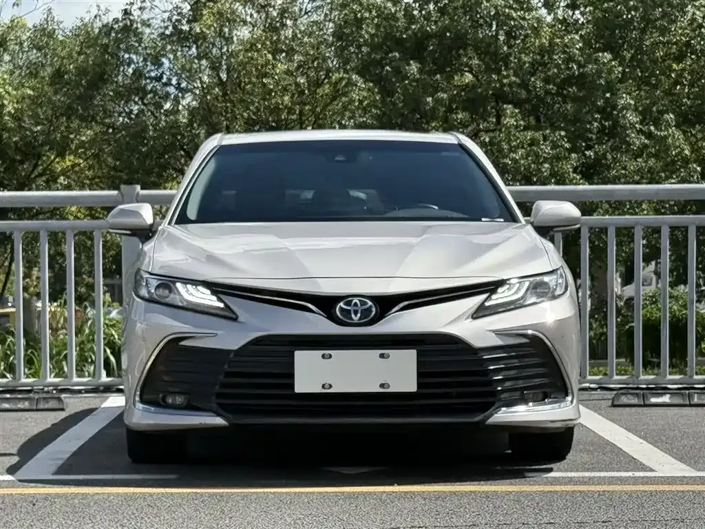 Toyota Camry 2022 из CN, фото 9
