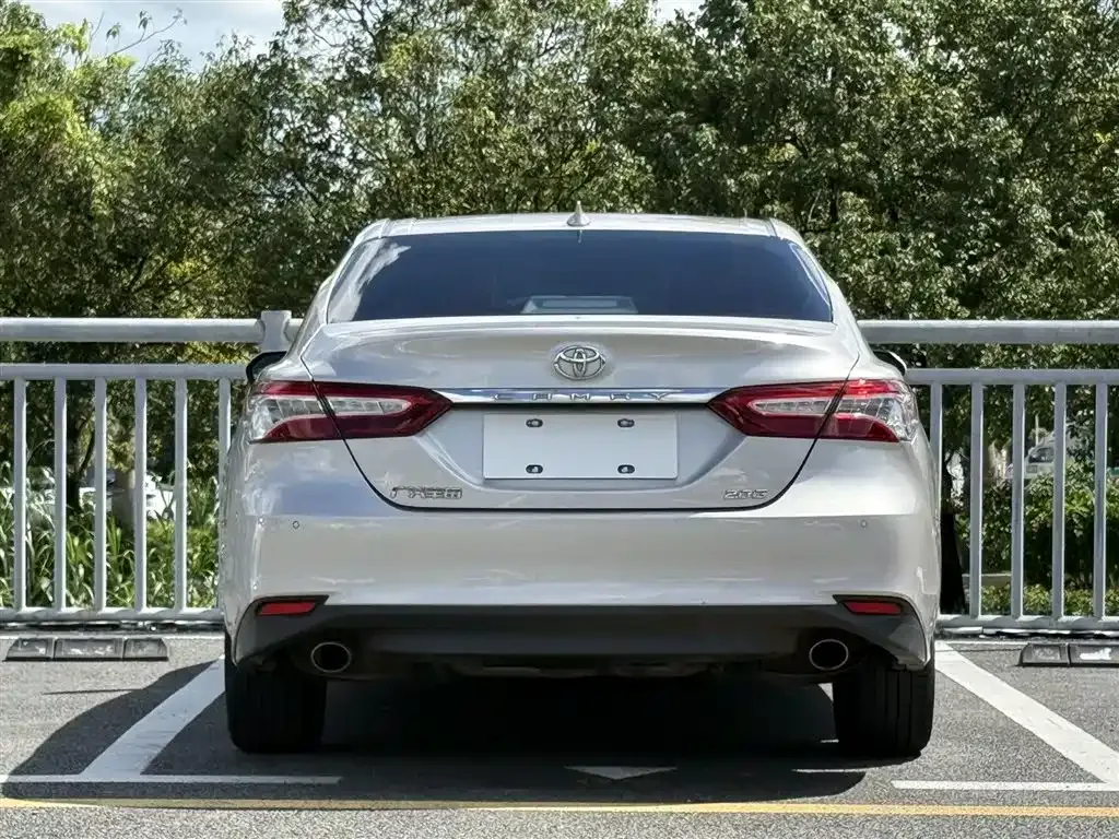 Toyota Camry 2022 из CN, фото 6