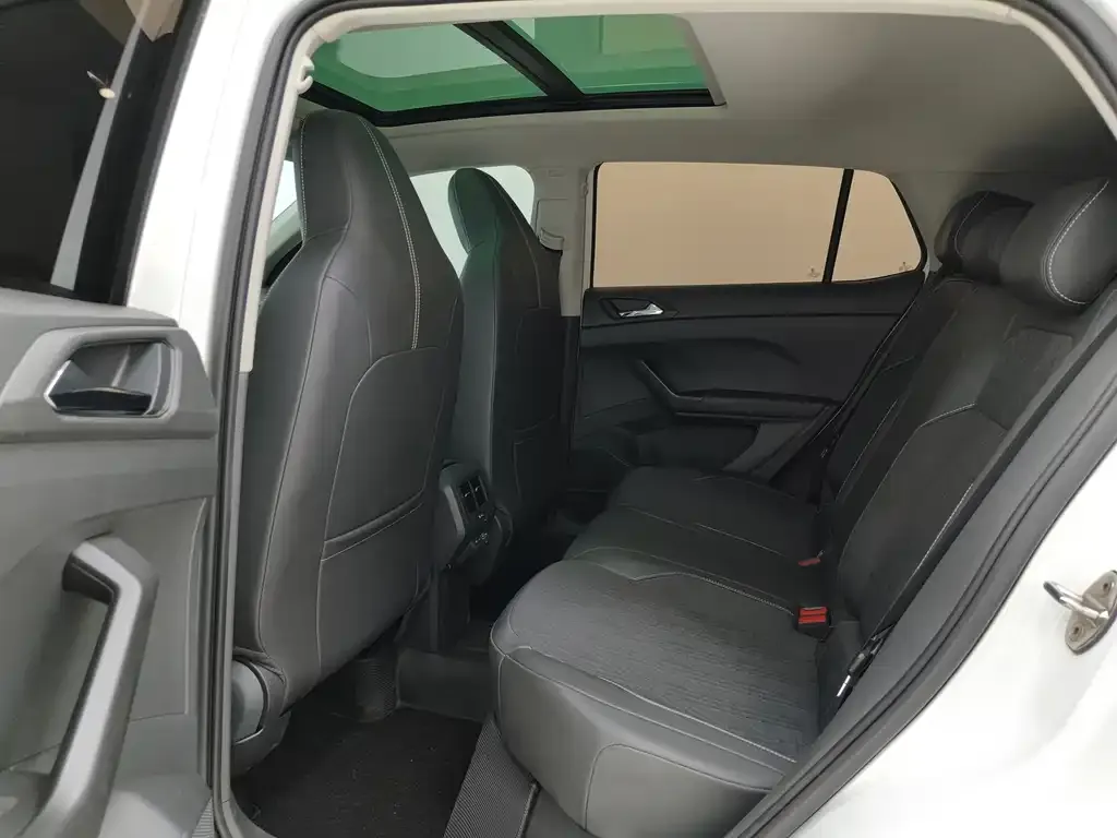 Volkswagen T-Cross 2022 из CN, фото 9