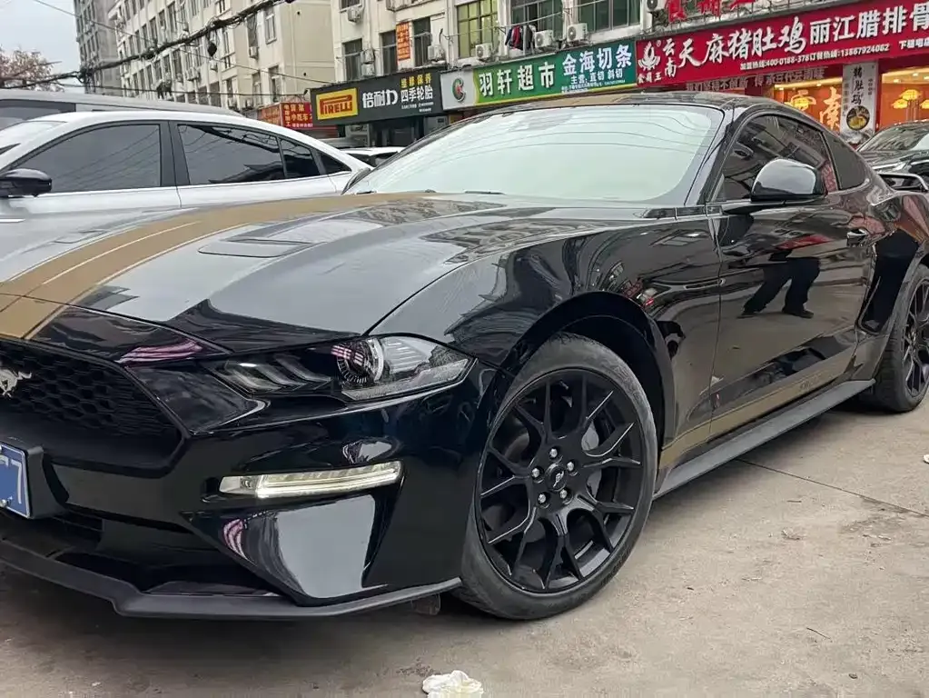 Ford Mustang 2022 из CN, фото 1