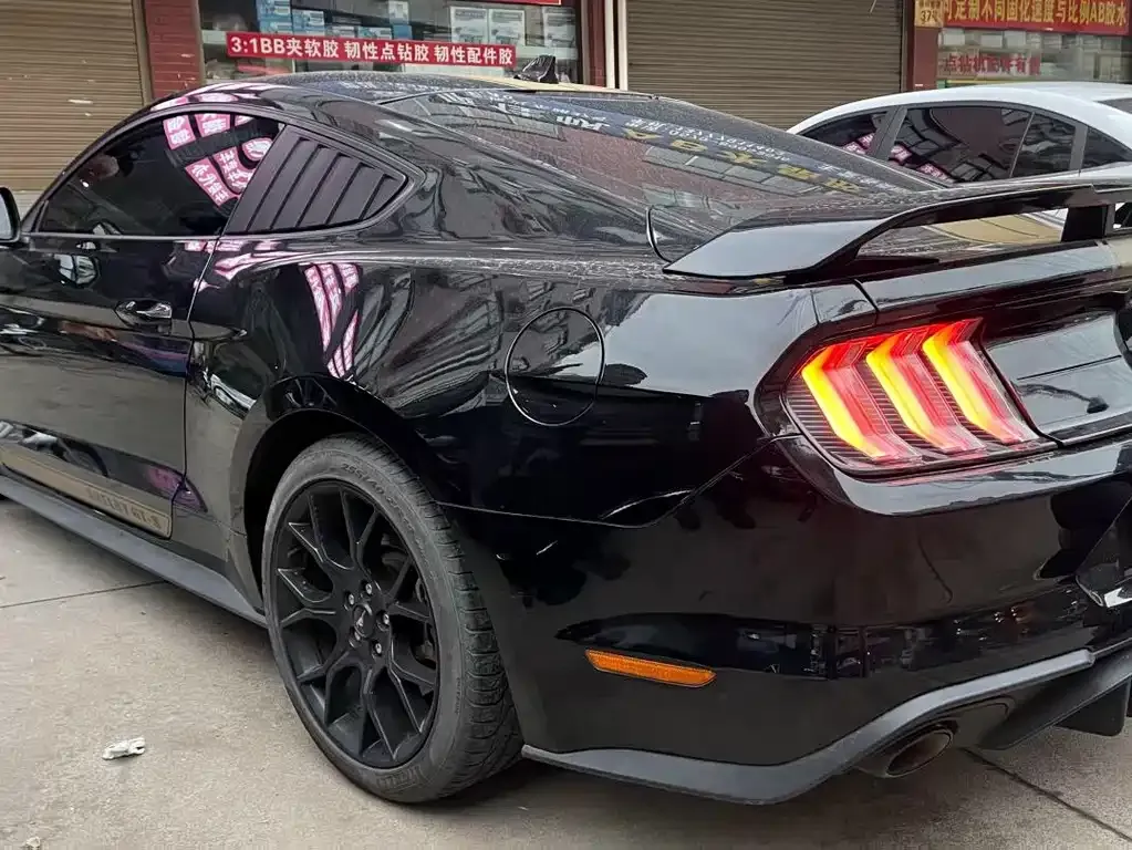 Ford Mustang 2022 из CN, фото 5