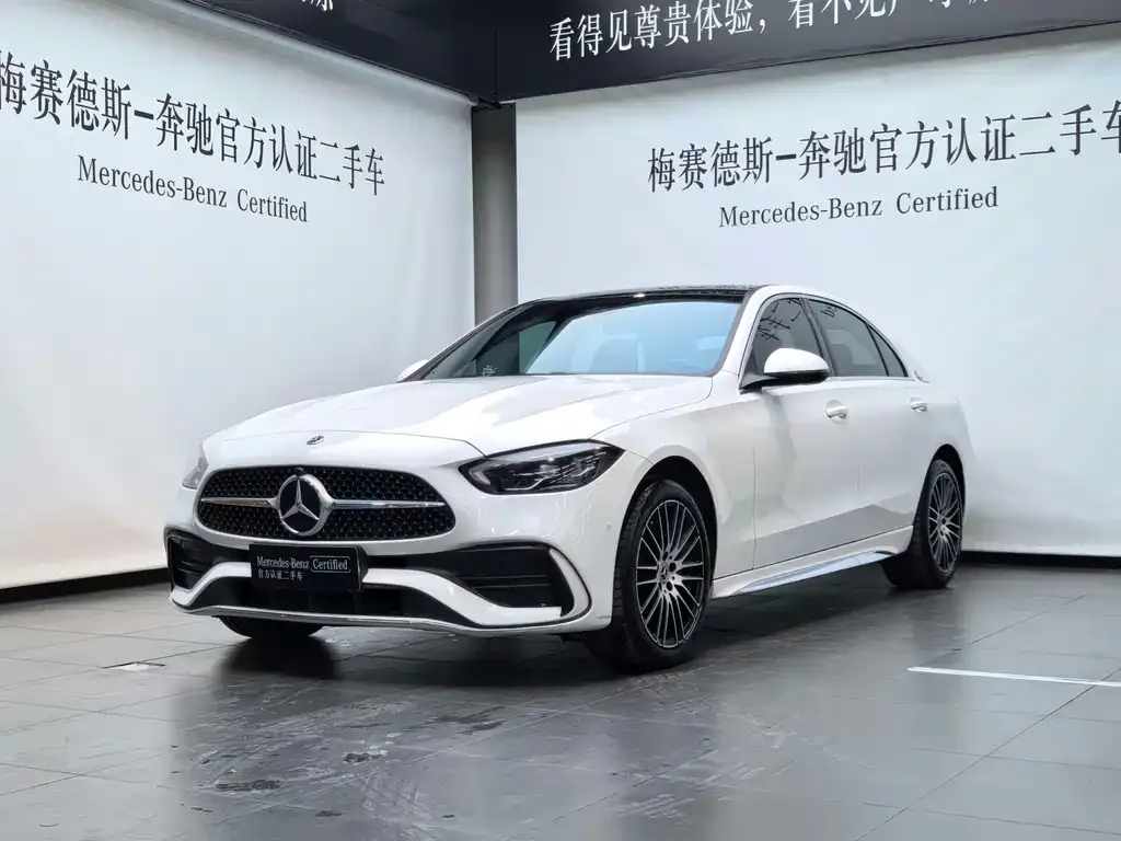 Mercedes-Benz C-Class — фото 1