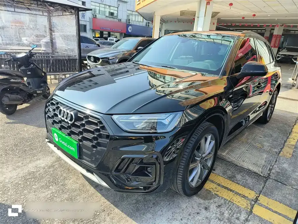 Audi Q5L 2021 из CN, фото 1