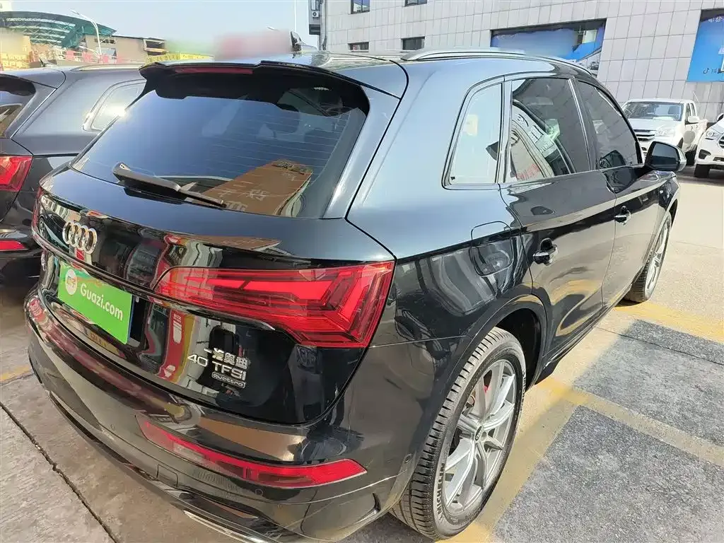 Audi Q5L 2021 из CN, фото 6