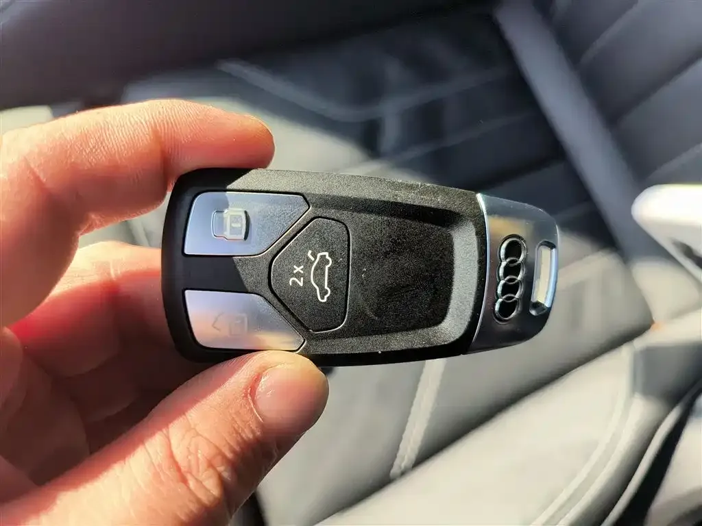 Audi Q5L 2021 из CN, фото 7