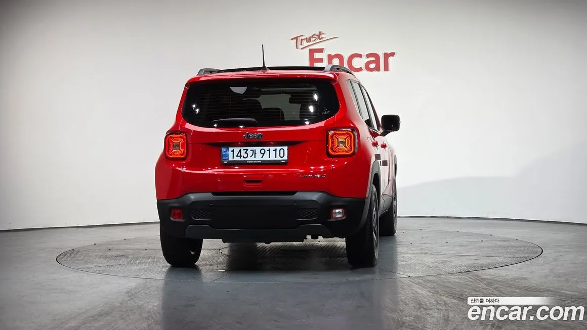 Jeep Renegade 2023 из KR, фото 3