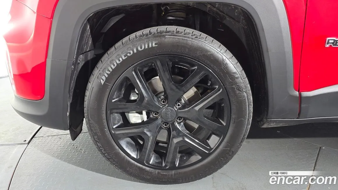 Jeep Renegade 2023 из KR, фото 4