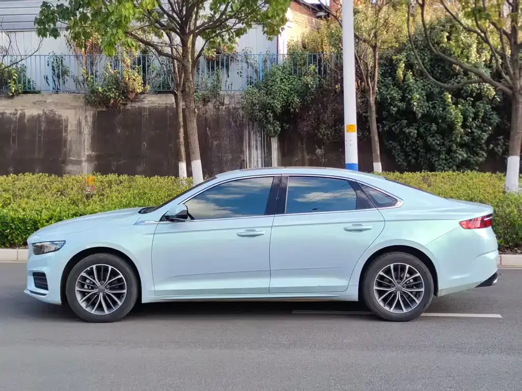 Geely Xingrui 2022 из CN, фото 6