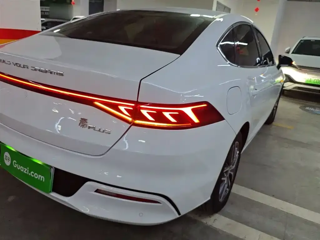 BYD Qin PLUS — фото 8