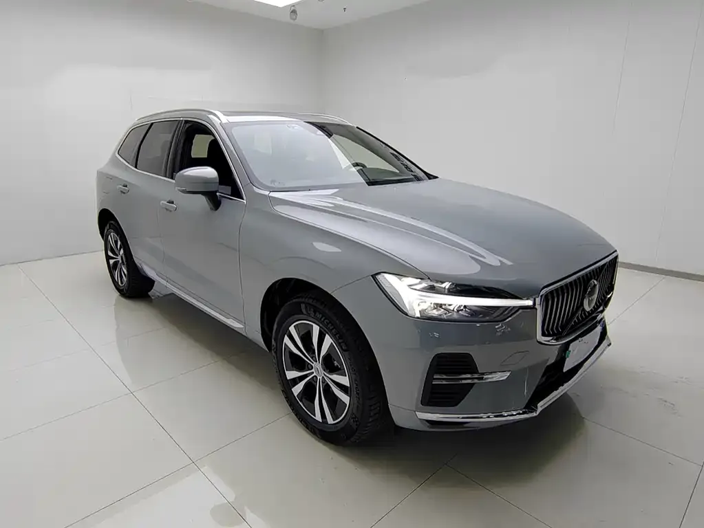 Volvo XC60 — фото 2