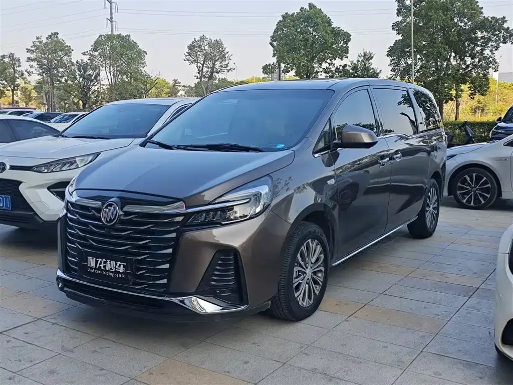 Buick GL8 2025 из CN, фото 1