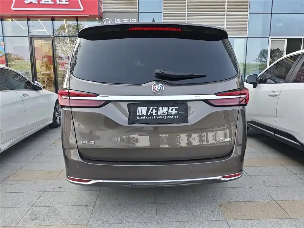 Buick GL8 2025 из CN, фото 6
