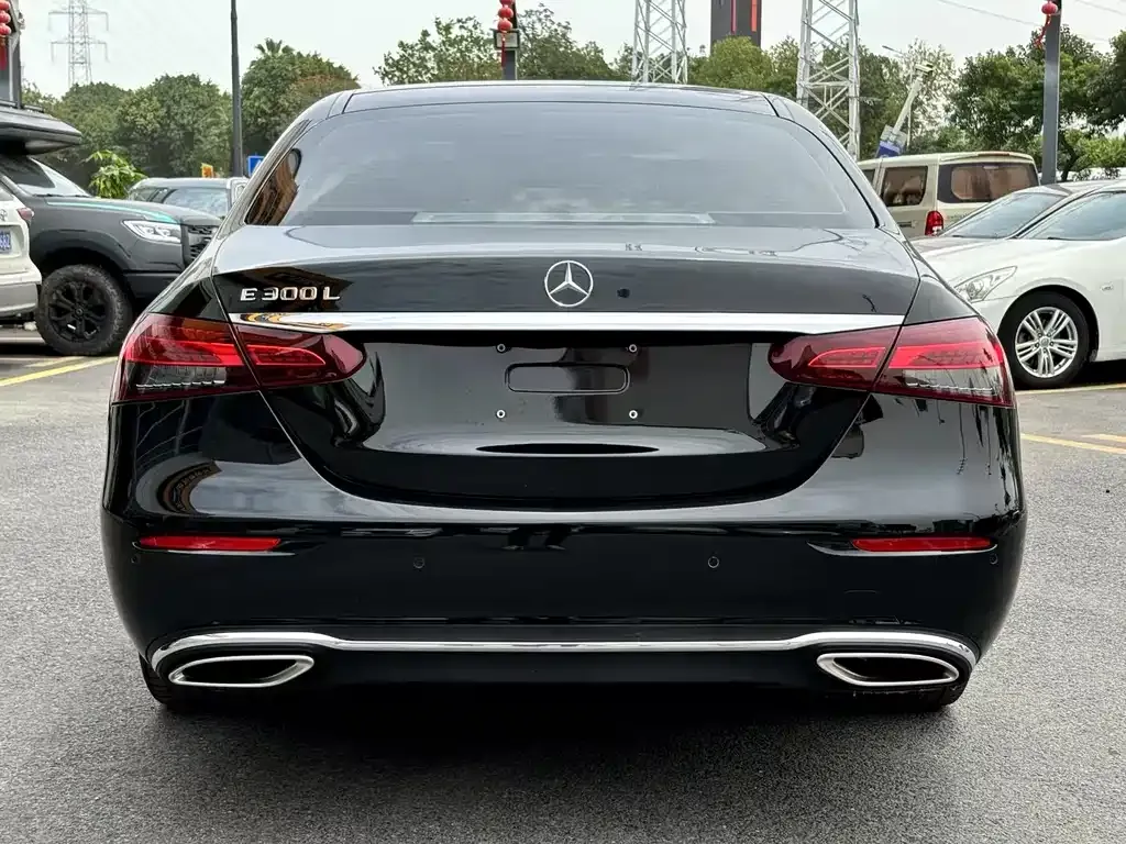 Mercedes-Benz E-Class 2022 из CN, фото 7