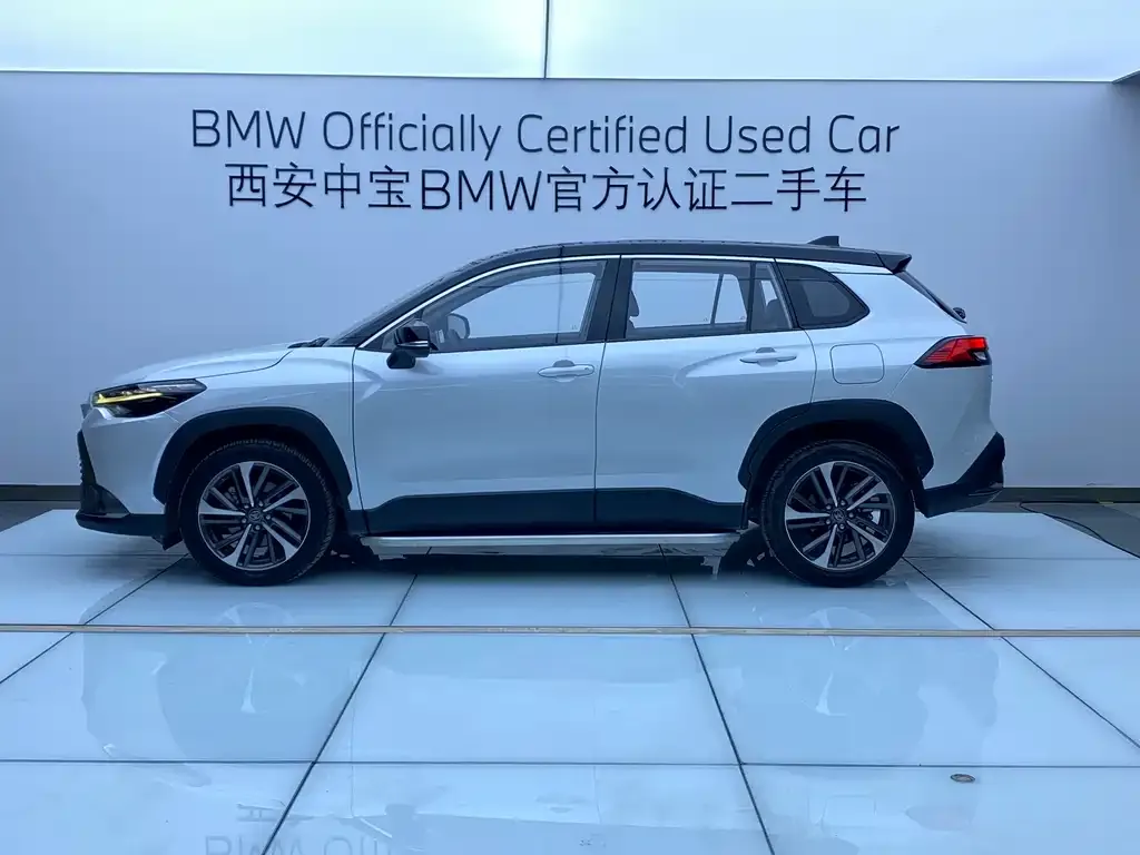 Toyota Frontlander 2022 из CN, фото 3