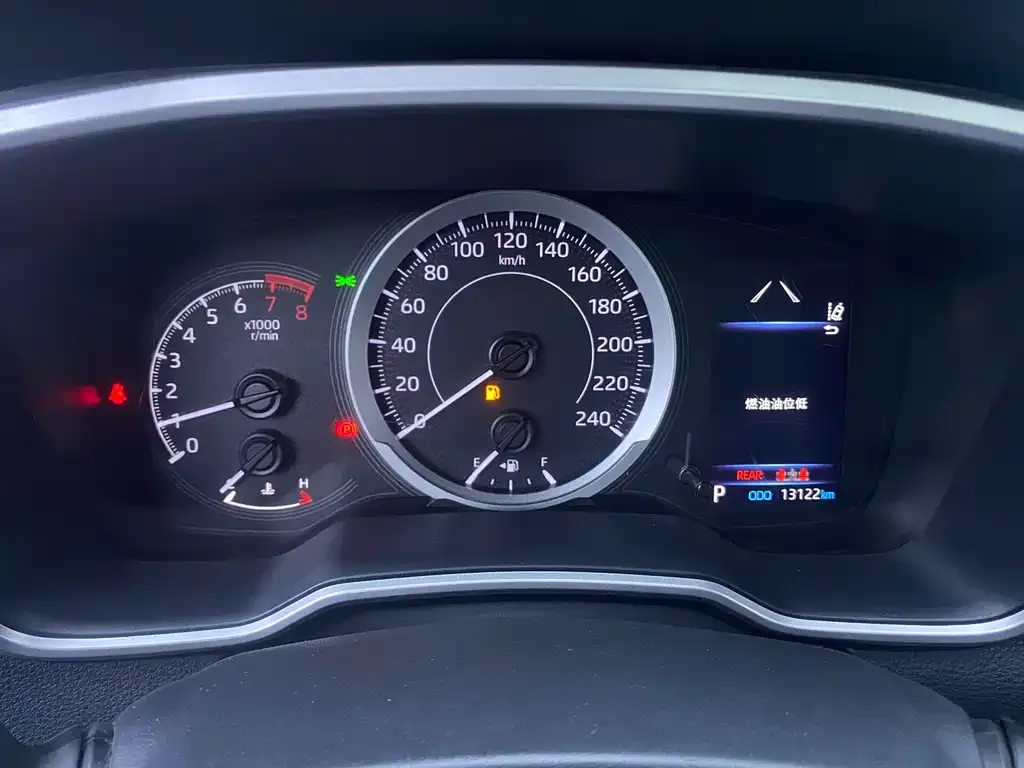 Toyota Frontlander 2022 из CN, фото 7
