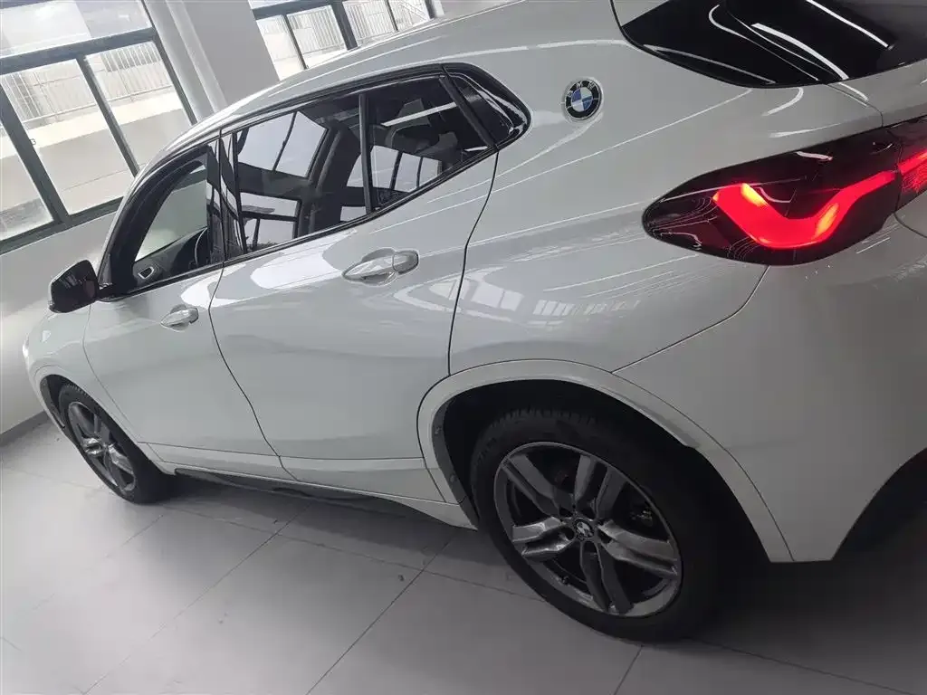 BMW X2 2021 из CN, фото 4
