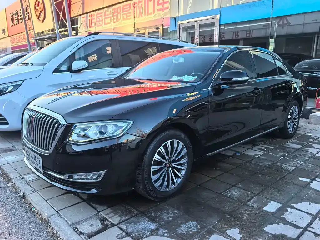 Hongqi H7 — фото 1