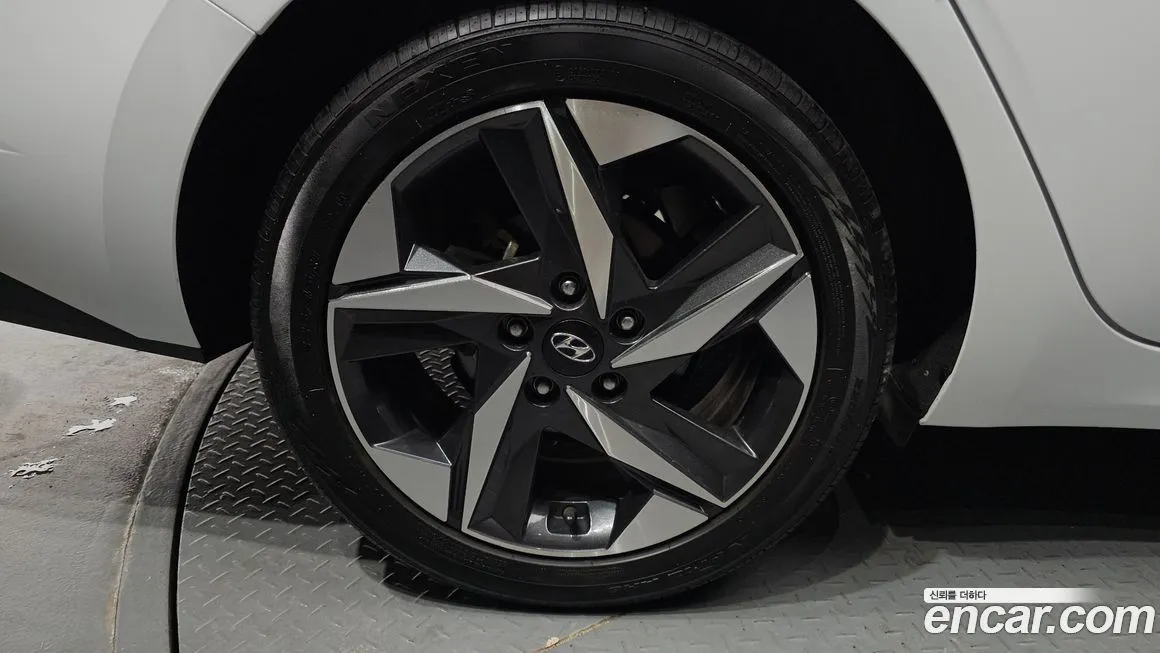 Hyundai AVANTE 2022 из KR, фото 5