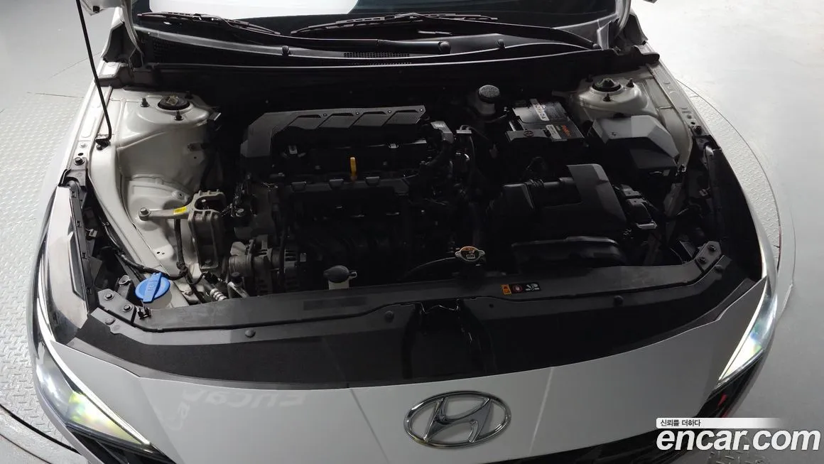 Hyundai AVANTE 2022 из KR, фото 4
