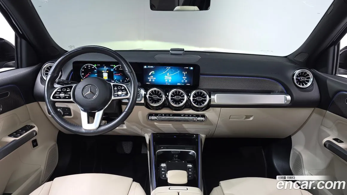 Mercedes-Benz GLB-Class — фото 7