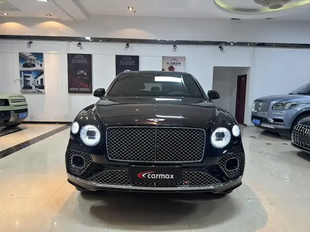 Bentley Bentayga 2022 из CN, фото 4