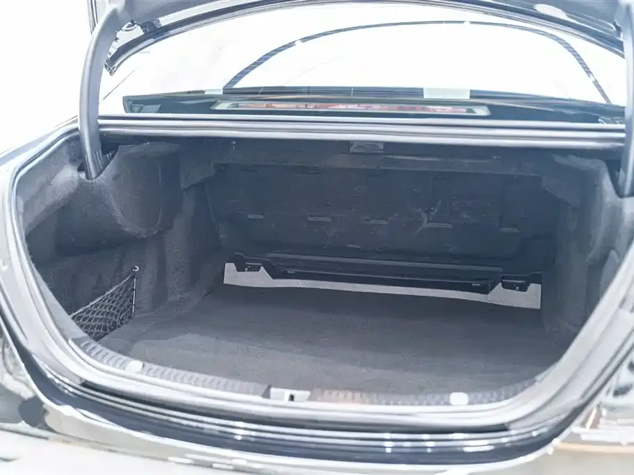 Mercedes-Benz E-Class 2023 из CN, фото 3