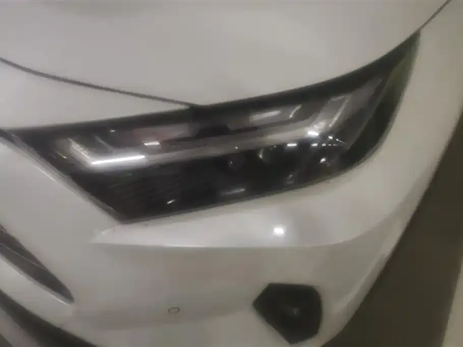 Toyota RAV4 2026 из CN, фото 2