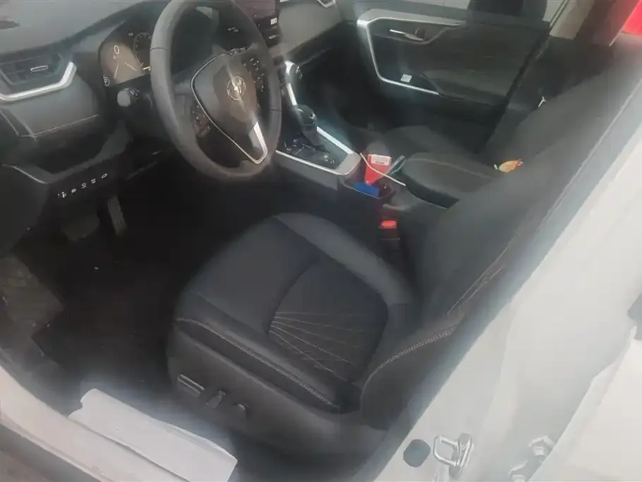 Toyota RAV4 2026 из CN, фото 8