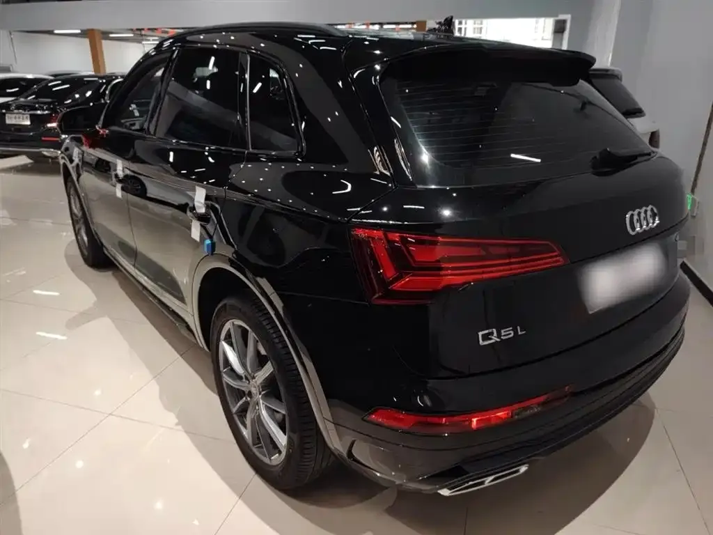 Audi Q5L 2023 из CN, фото 10