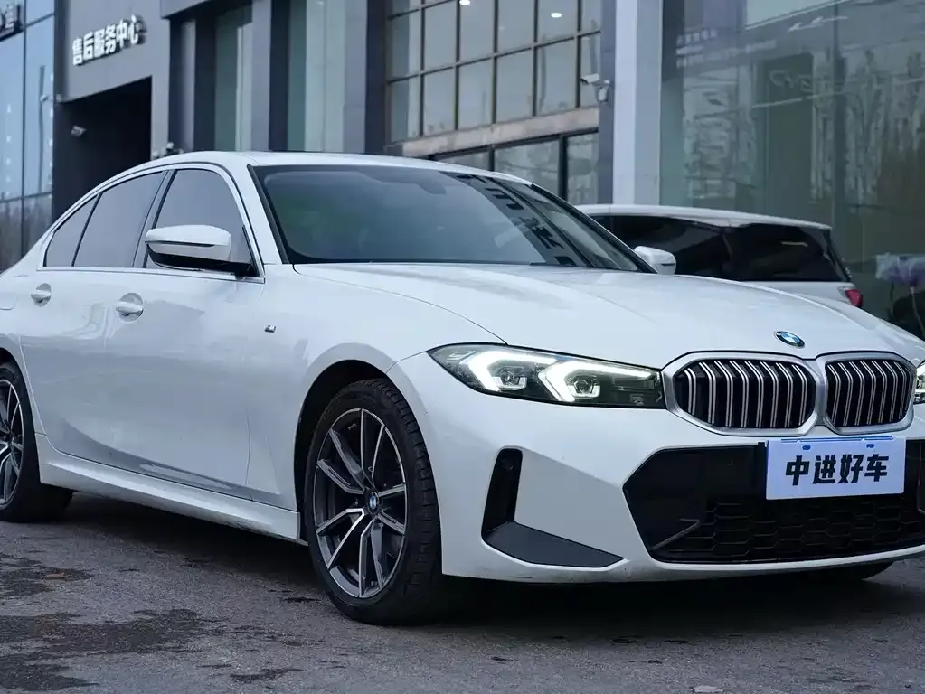 BMW 3 Series 2024 из CN, фото 4