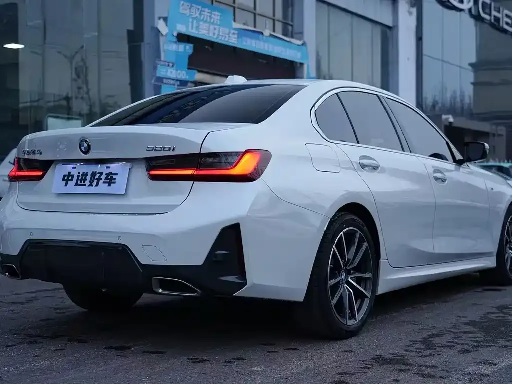 BMW 3 Series 2024 из CN, фото 5
