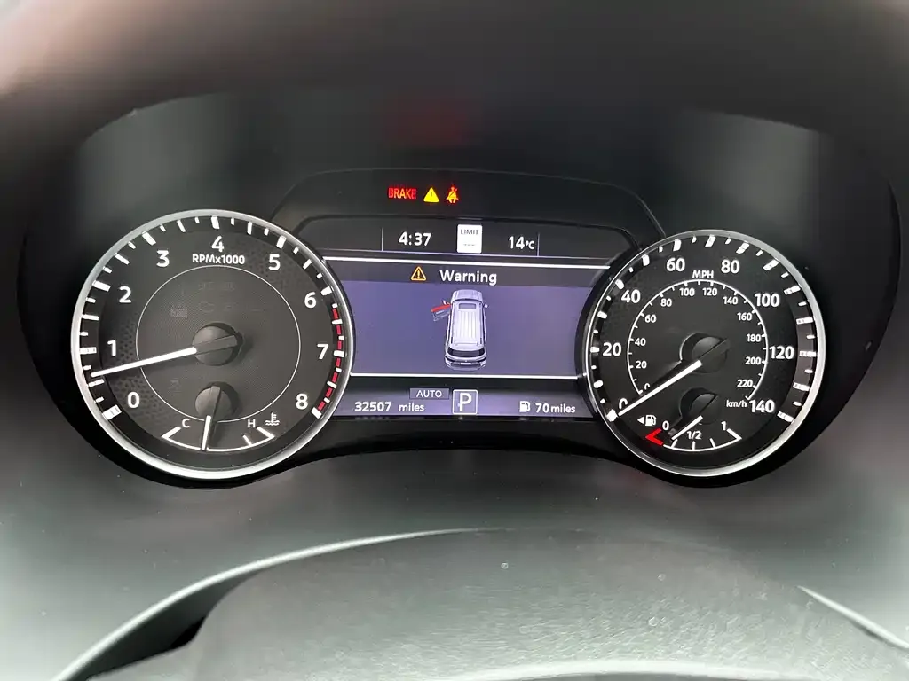 Nissan Patrol 2023 из CN, фото 10