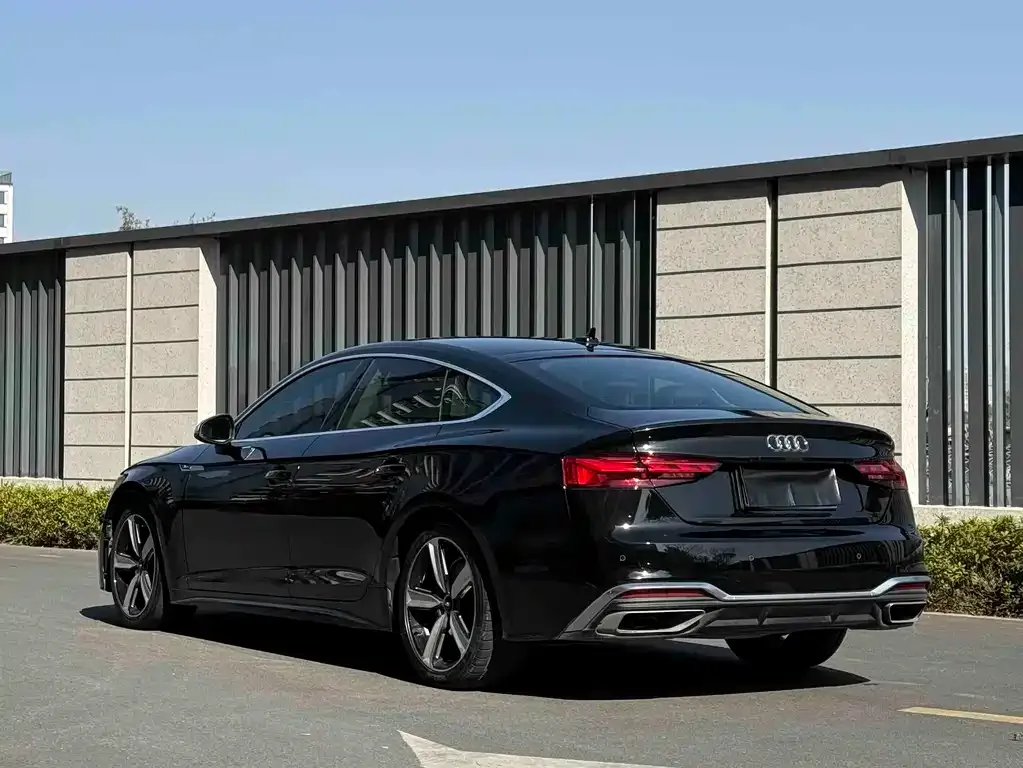 Audi A5 (Import) 2021 из CN, фото 2