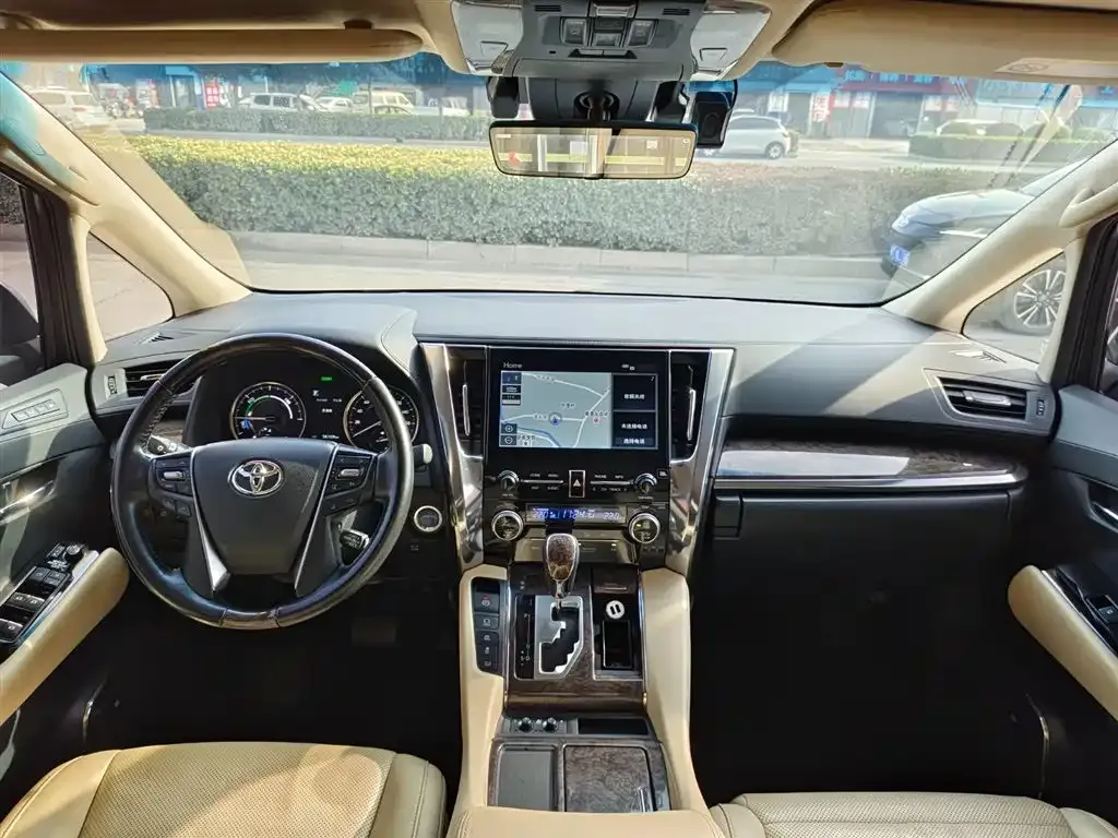 Toyota Alphard 2021 из CN, фото 9