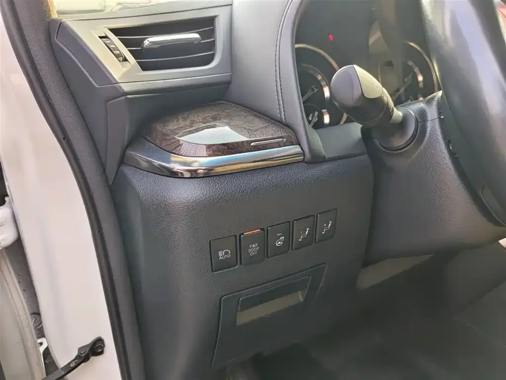 Toyota Alphard 2021 из CN, фото 2