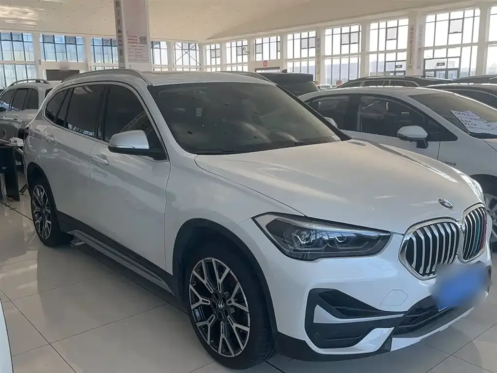BMW X1 2022 из CN, фото 3