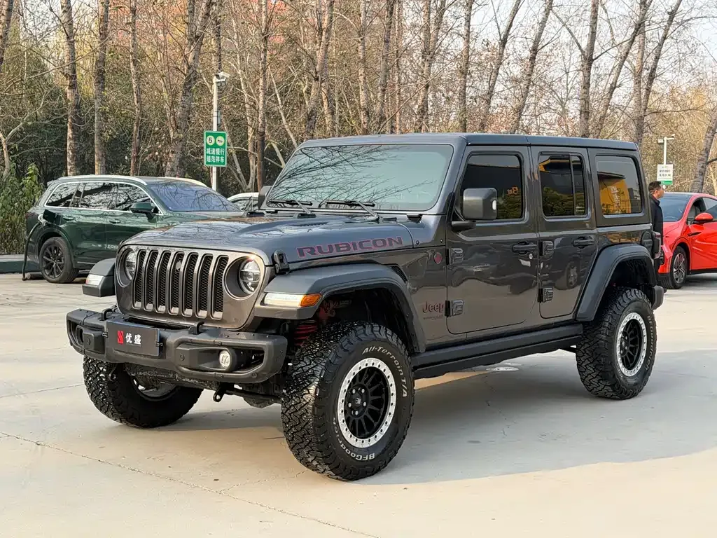 Jeep Wrangler — фото 10