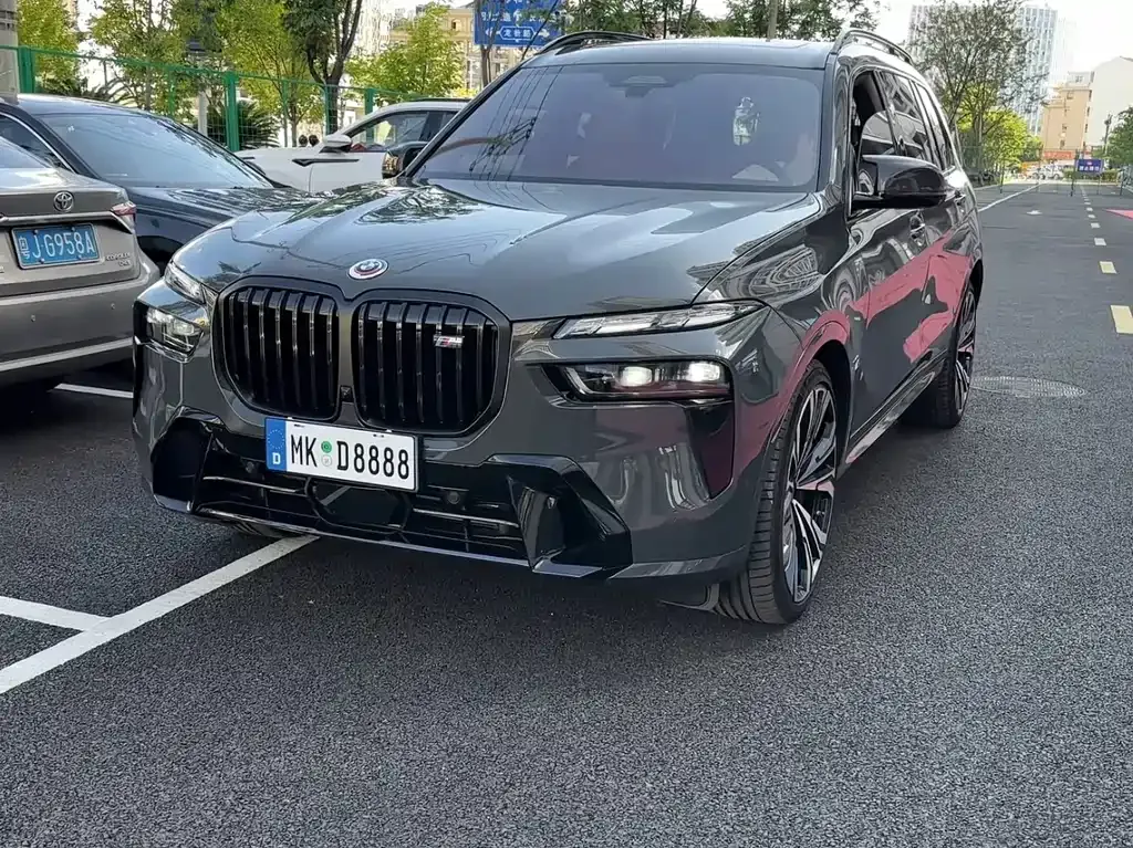 BMW X7 2025 из CN, фото 8